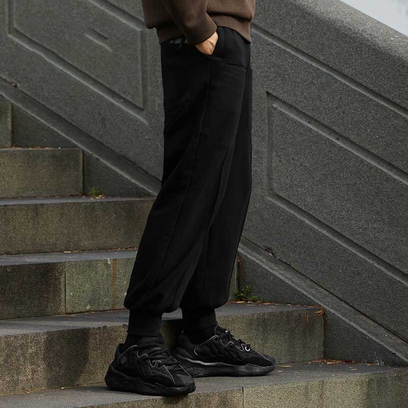 Li Ning X Jackie Chan Collaboration Kung Fu Series Drawstring Loose Fit Jogger Pants Men Bottoms Black AKLS235-2