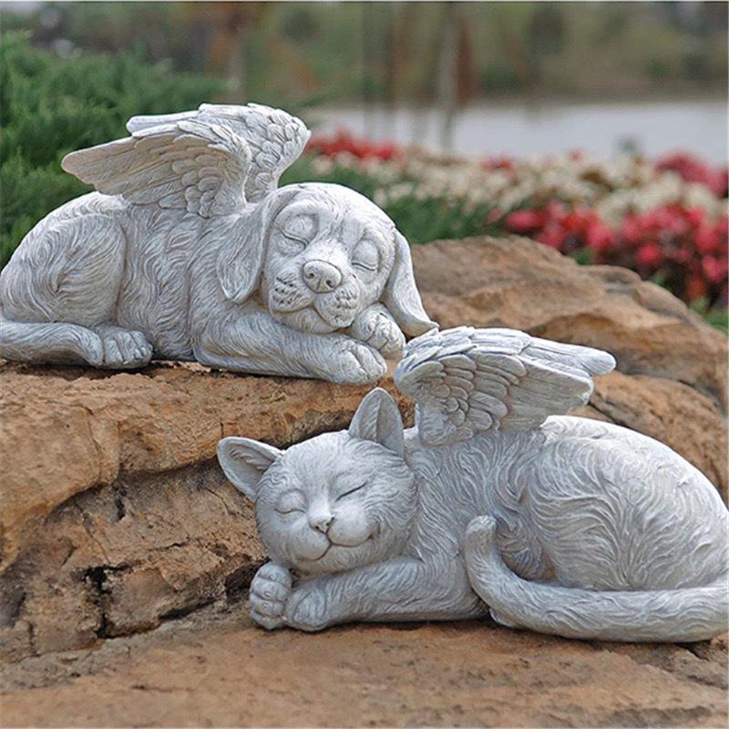Angel Cat and Dog Garden Design Ornaments Resin Handicrafts Leisurely Cats and Dogs Basking In the Sun Angel Cats and Dogs Decoration