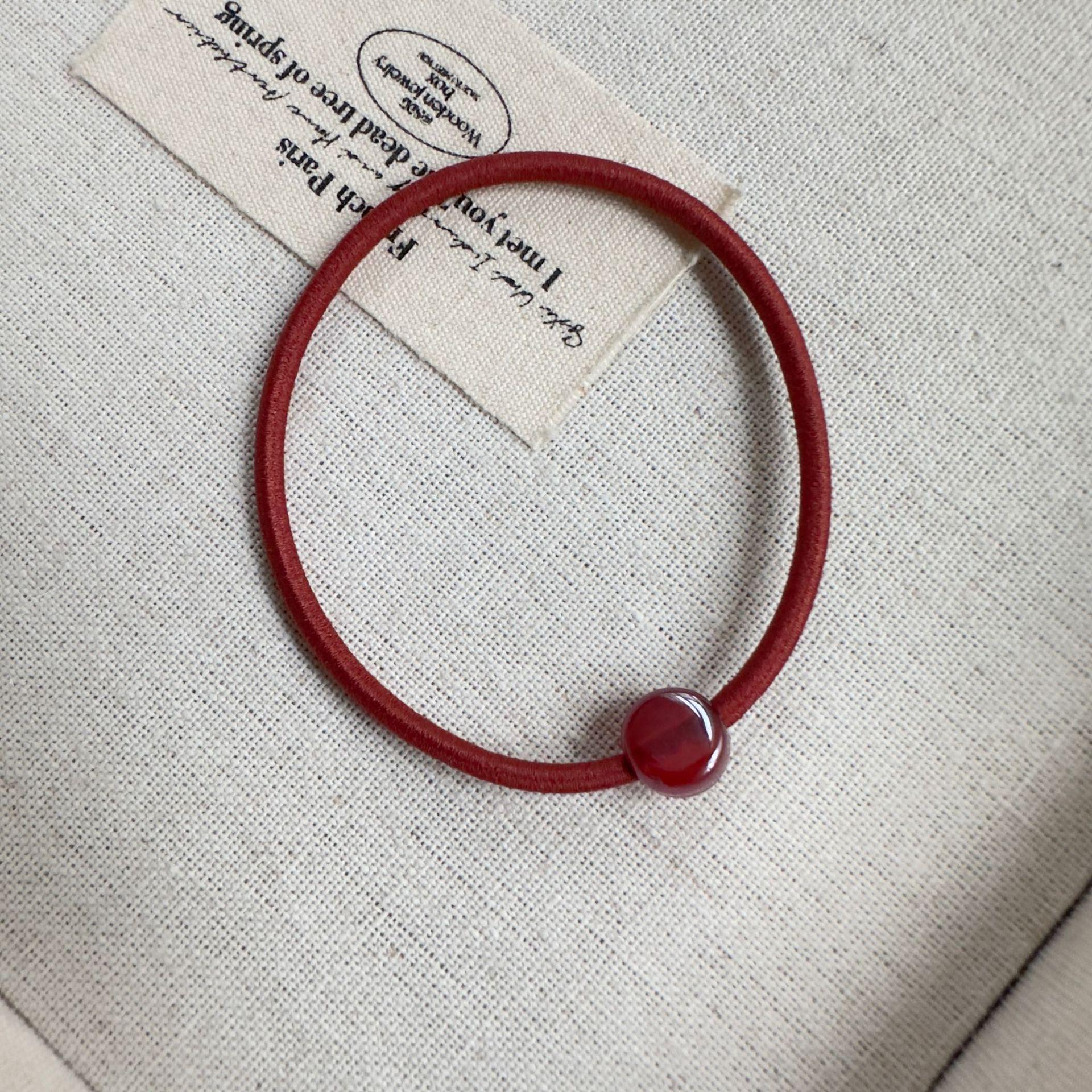 Mingyue Korean Gradient Red Hair Tie: High Elasticity, Gentle on Hair, Transparent Resin, Three-Color Style.