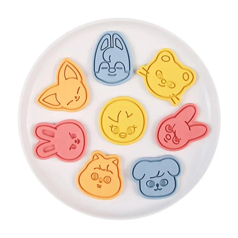 Skzoo Cartoon Animal Image Biscuit Mold 3D Stereoscopic Pressing Cookie Printing Baking Implement Fan Related Products