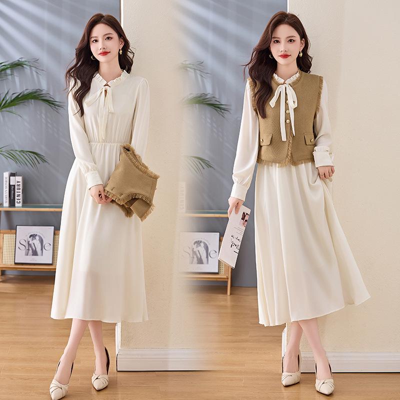 

Женский облегающий комплект-двойка на весну 2025 года: Платье-жилет с длинным рукавом и оборкой на воротнике NY2550. M 45-55 kg