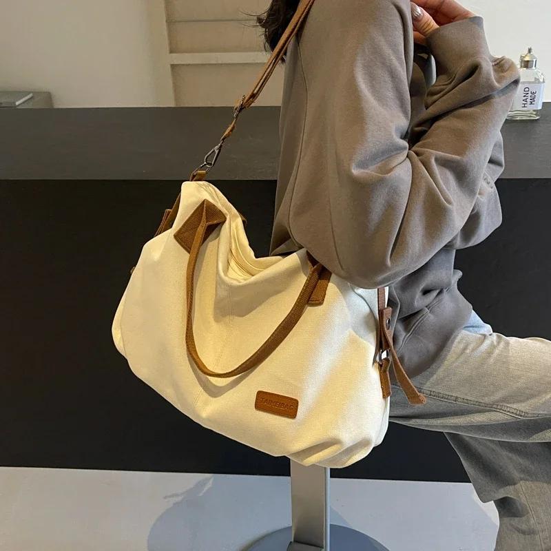 Large Capacity Shoulder Bag for Women  Feminine Totes  Zipper  Versatile  High Quality