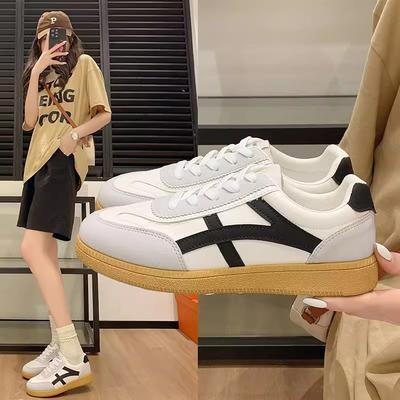Popular Flat-bottomed German Training Shoes 2025 Spring and Autumn New Versatile Sports and Leisure Board Shoes Breathable and Non-slip Forre