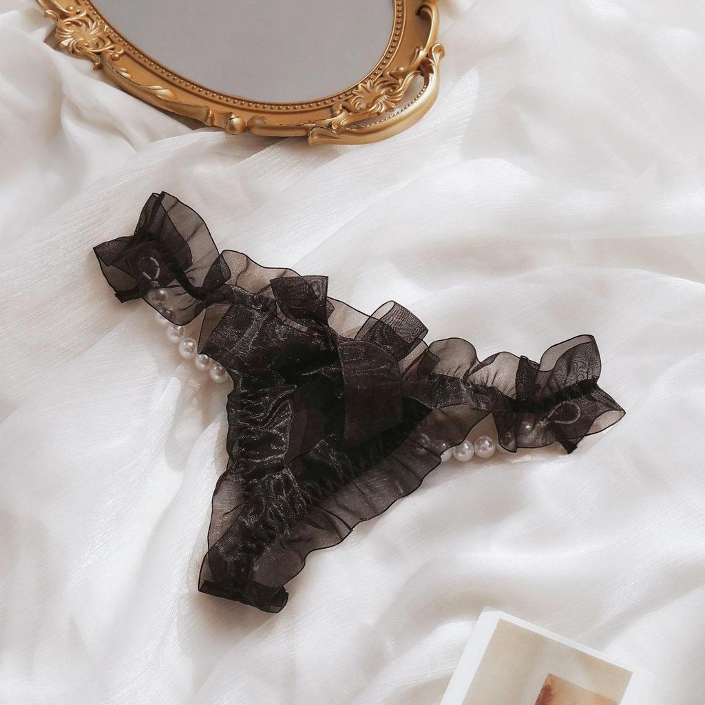 Sexy krajková tanga s nízkým pasem s korálkovými detaily a šifonovou volánkovou ozdobou pro ženy