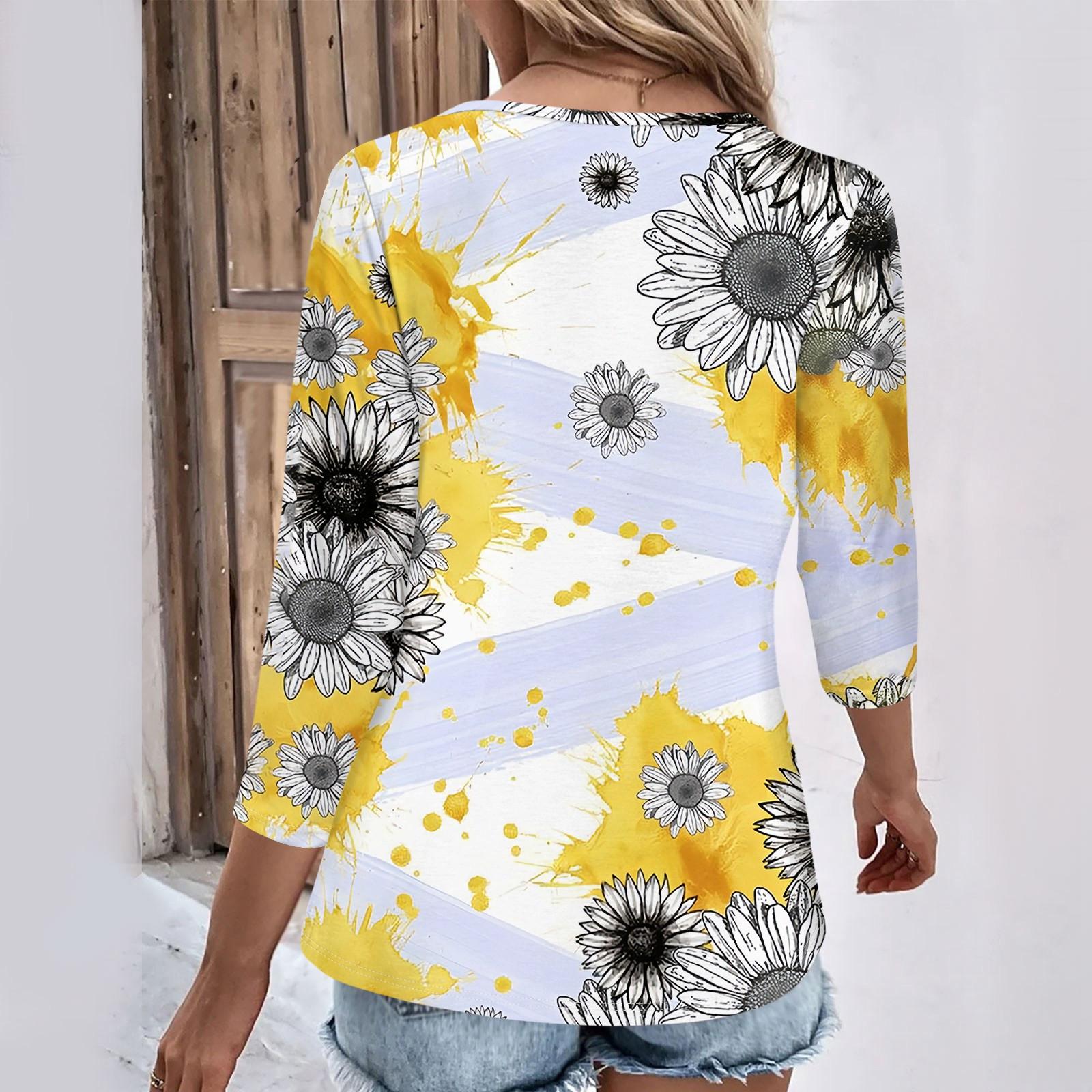 Женские повседневные футболки с рукавом 3/4 для выходных с V-образным вырезом и принтом — фото 3