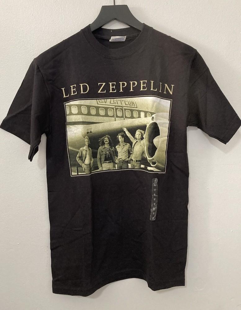 Винтажная футболка Led Zeppelin Мужская Маленькая Футболка Группы Y2K Новая с бирками 2005 Рок Унисекс Футболка M