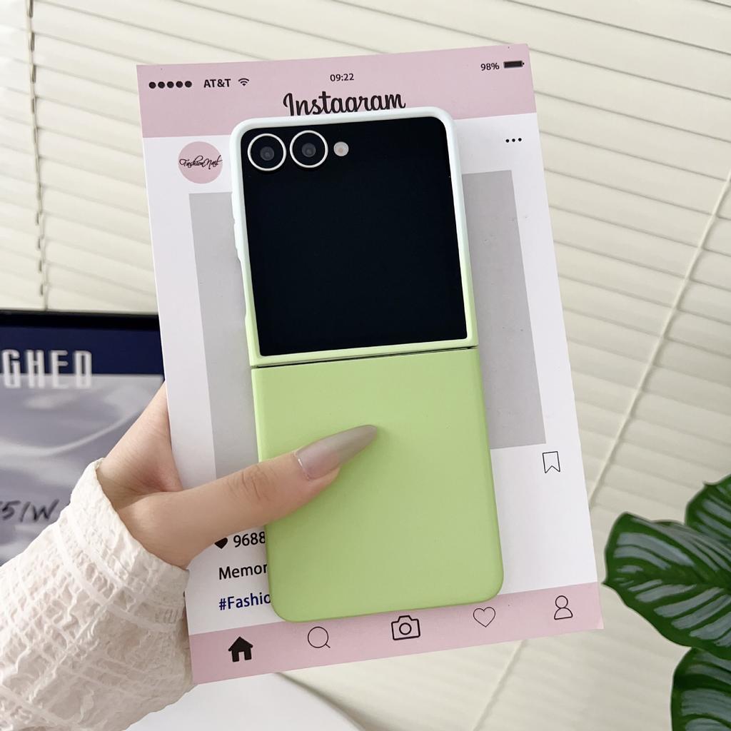 PC Skin Feel Gradient Color Phone Case for Samsung Galaxy Z Flip 7 6 5 4 3 ZFlip5 Flip6 Flip7 FE Large Window Protection Cover