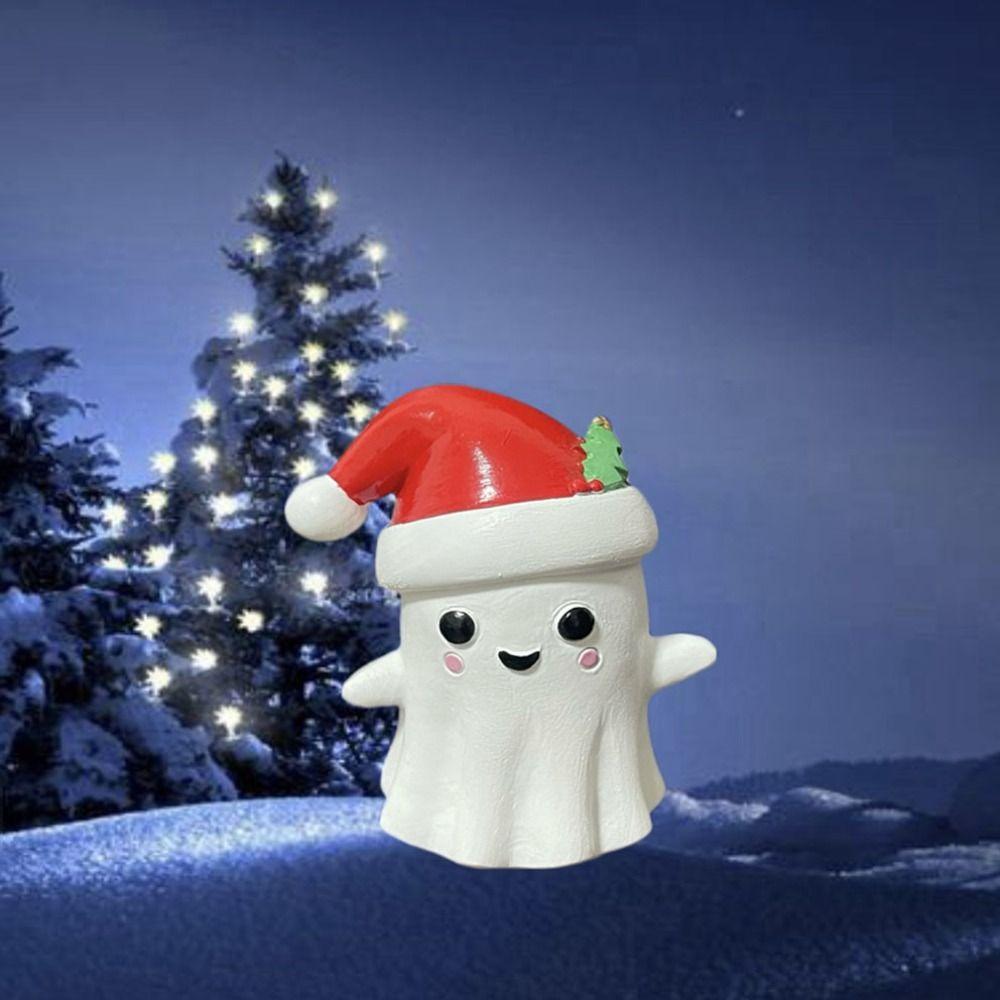 Kawaii Christmas Hat Ghost Figurine Cartoon Mini Ghost Christmas Exquisite Creative Ghost Car Ornament Bedroom