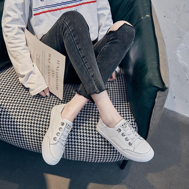 Flat Bottom White Shoes Women's Spring and Autumn New Round Head Solid Color Low Top Shallow Mouth Casual Breathable Single Shoes Tide