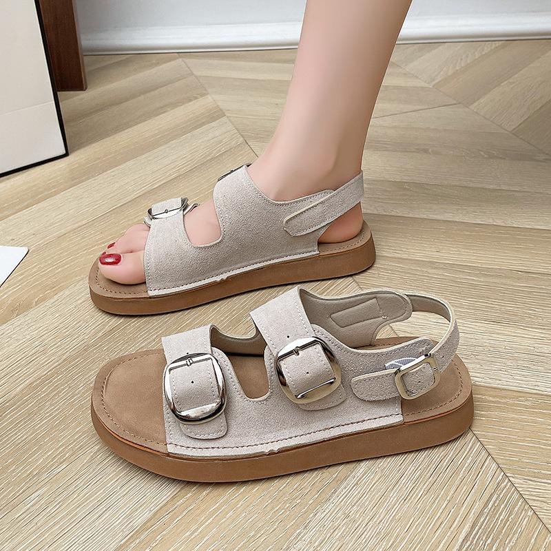 Platform sandals women's summer wear 2025 new beach shoes versatile one-word shoes fashion sandals