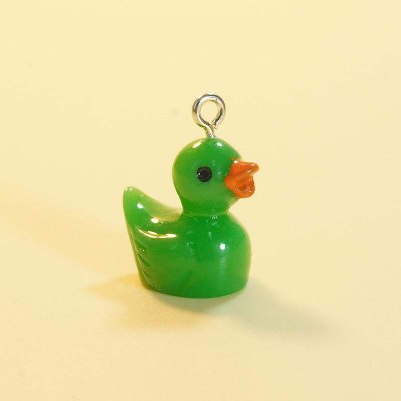 50 Pcs Diy Resin Duck Pendant Cute Animal Charms for Necklace Bracelet and Keychain Couple Family Keychain Pendant