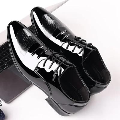 Trending Classic Men Dress Shoes for High Quality Men Oxfords Patent Leather Shoes Lace Up Formal Leather Wedding Party Shoes