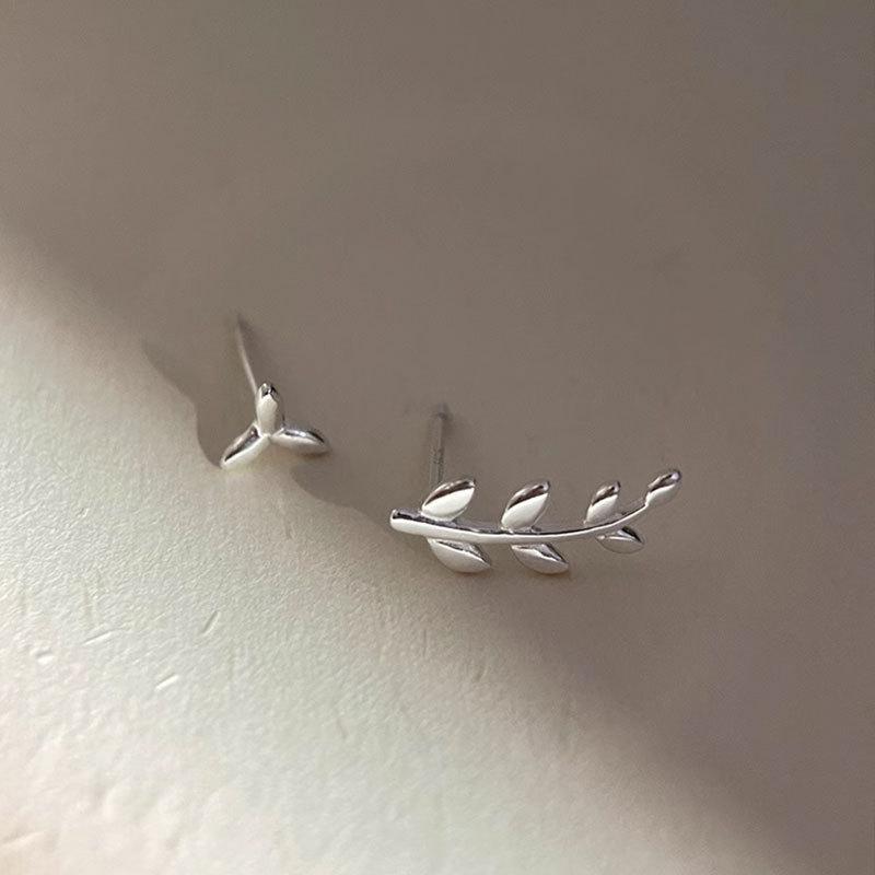 925 Sterling Silver Leaf Stud Earrings For Woman Piercing Wedding Elegant Jewelry Wholesale   925 Money
