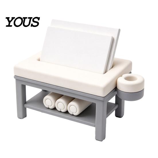 Miniature Spa Furniture Mini Massage Table Business Card Holder, Creative Organizer with U-shaped Headrest Therapy Room Decoration And Towel, Display