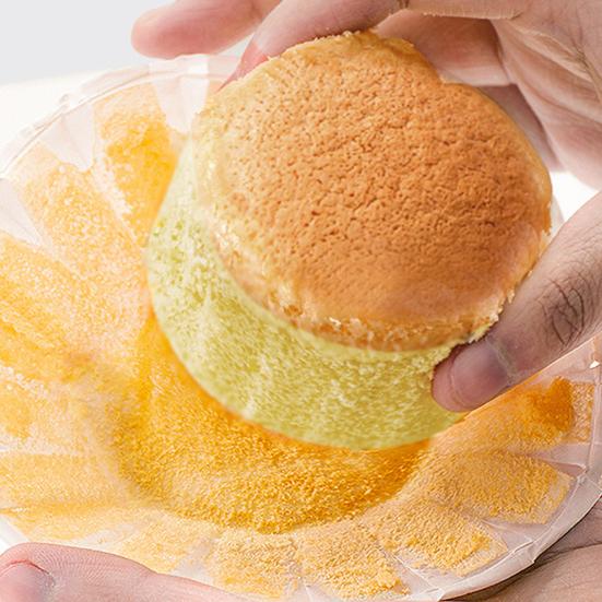 50 Uds. Tazas para pastel resistentes a altas temperaturas, papel a prueba de grasa, impermeables, fáciles de desmoldar, tazas desechables para hornear de calidad alimentaria