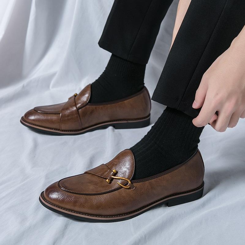 British Pointed Monk Strap Loafter New Men's Patent Leather Casual Shoes Designer Male Formal Wedding Dress Homecoming Footwear