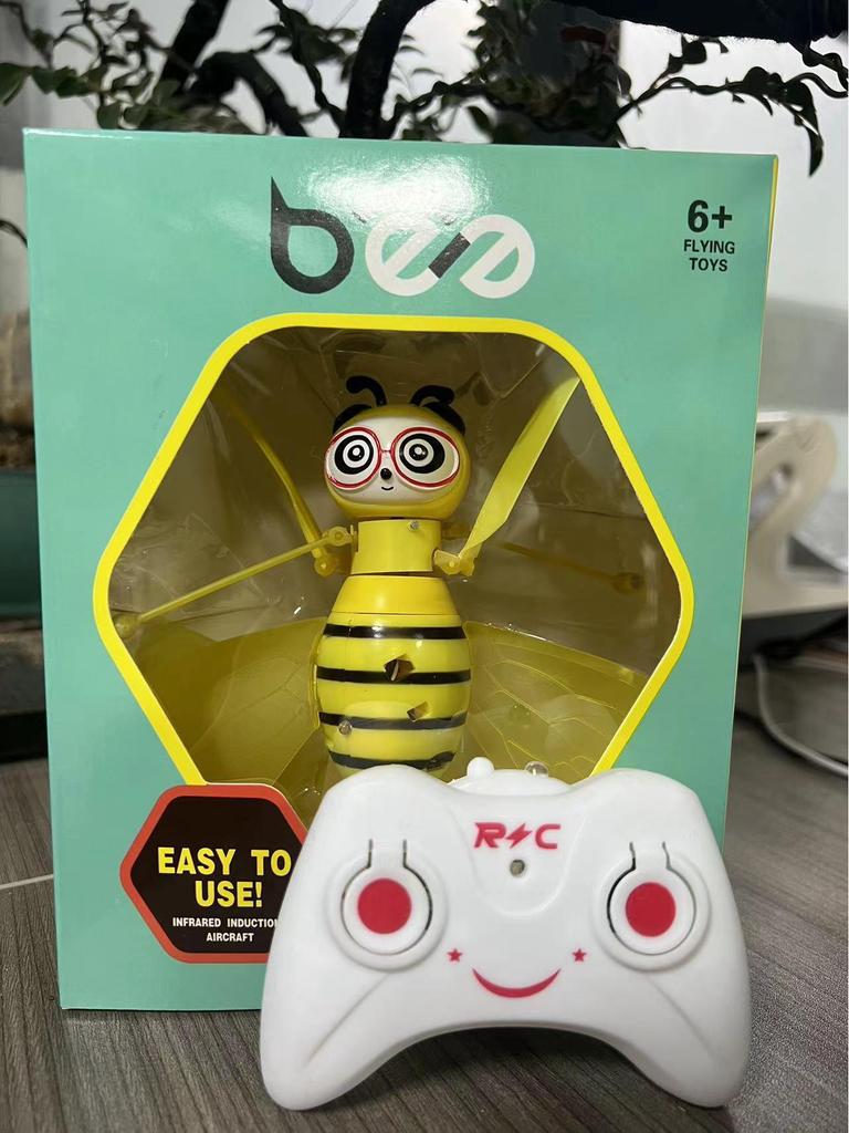 TikTok Little Bee Induction Flying Doll - Rechargeable Intelligent Hovering Toy