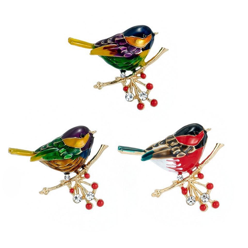 Fashionable Rhinestones Studded Sparrow Brooch In Sturdy Alloy Materials Portable for Everyday and Party Casual Wear