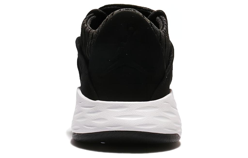 Air Jordan Formula 23 Low 'Black White' 919724-011