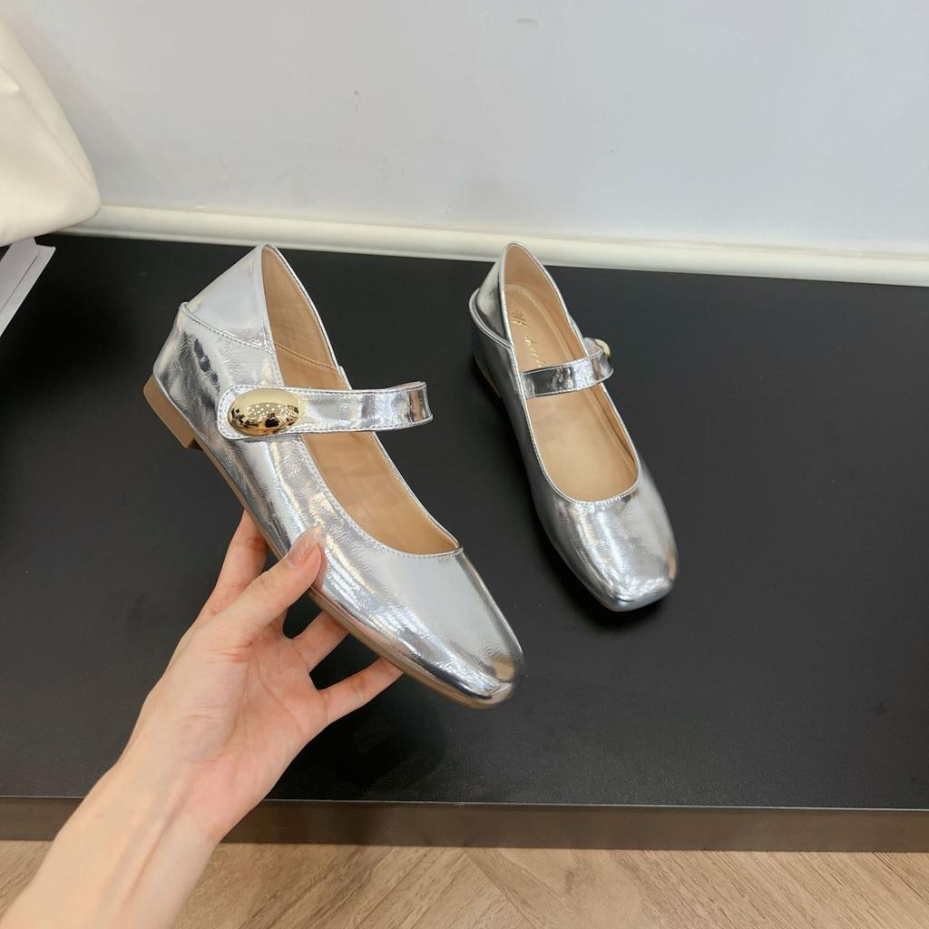 Small inner height increase women's shoes metal word belt ballet shoes outer wear 25 summer new French square head shallow mouth single shoes