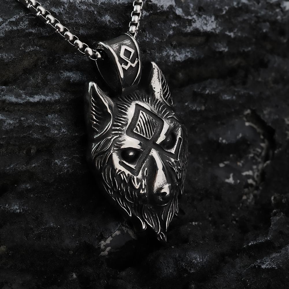 Nordic Retro Stainless Steel Men's Pendant, A Viking Symbol Wolf Head Necklace.