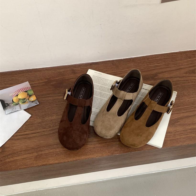 Retro flat-bottomed Mary Jane shoes for women's 2025 summer new round head versatile comfortable soft sole T-buckle strap single shoe trend