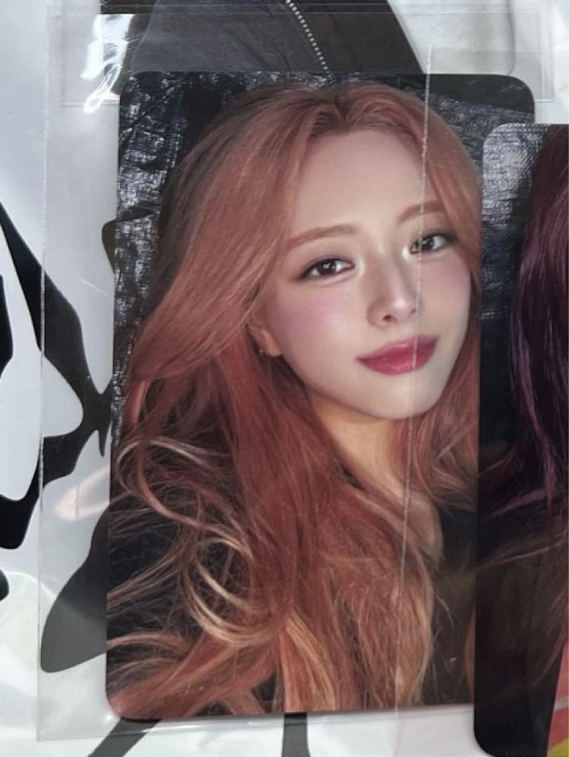 

[USED] ITZY Yuna GWBG Pop-Up Purchase Exclusive Trading Card