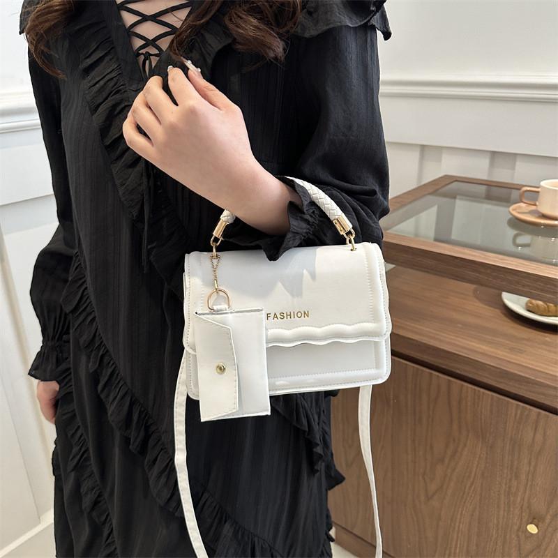 Trendy Shoulder Bag For Women Stylish Crossbody Purse In Elegant Black Pink Blue White Green Colors For Casual Daily Use