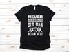 Alter Mann Schwarzgurt Karate Training T-Shirt, Taekwondo Papa Geschenke, Tanktop, T-Shirt, T-Shirt,T-Shirt, T-Shirt, Bekleidung Vatertag Geschenk