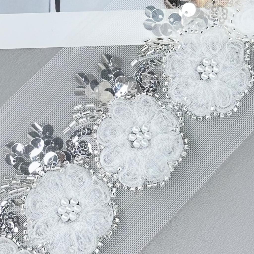 White Heavy Industry Woven Disc With Sequined Rice Beads Three-Dimensional Lace Clothing Hanfu Wedding Accessories