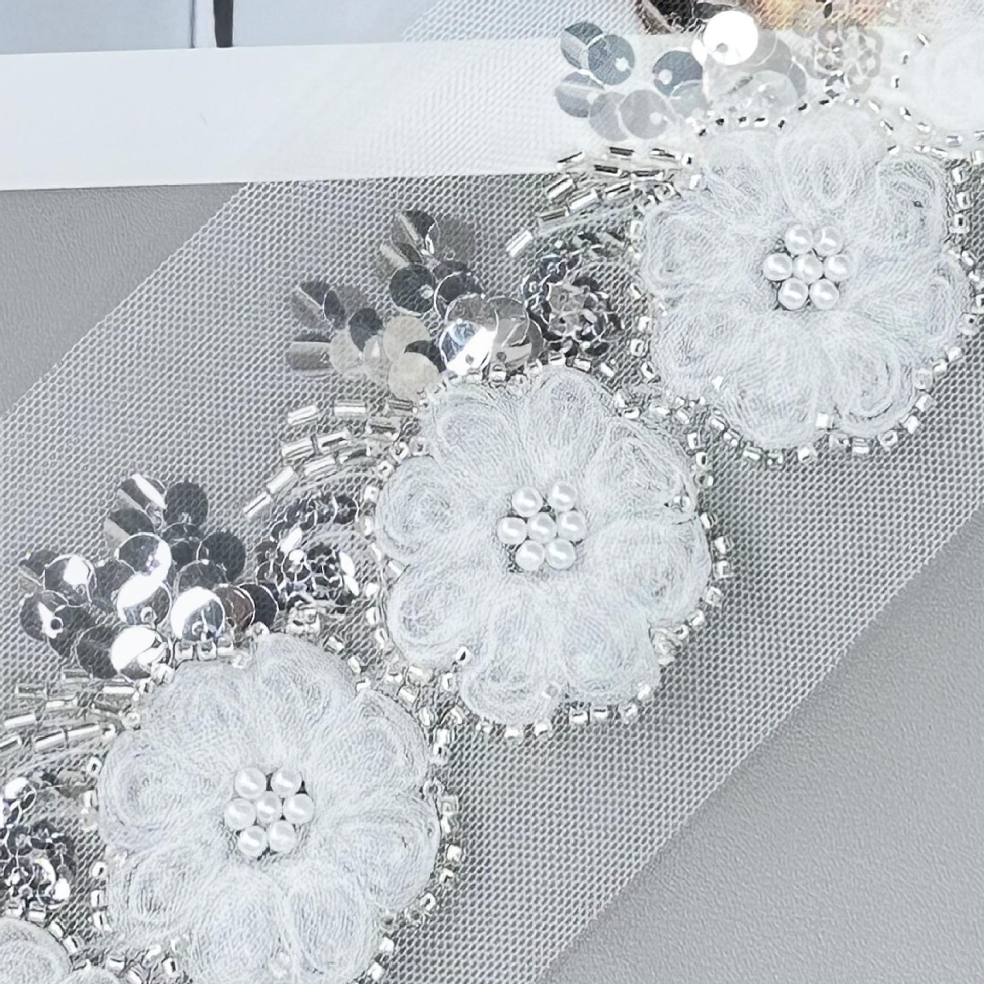 

Белый Тяжелая Промышленность Тканый Диск С Блестками Рисовые Бусины Трехмерное Кружево Одежда Ханфу Свадебные Аксессуары T1116 one yard