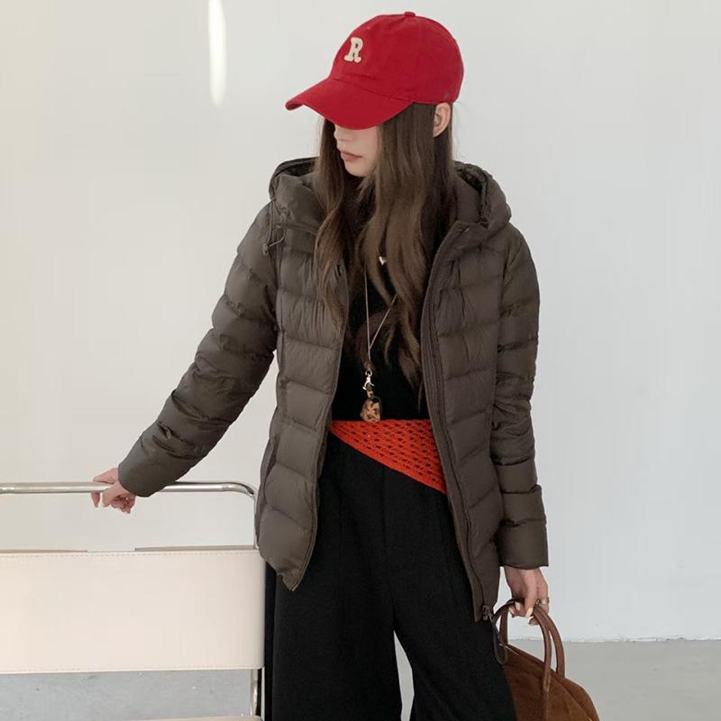 High-end white duck down hooded short down jacket women's winter new ribs thin warm small jacket