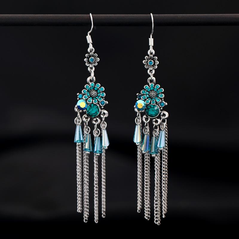 Retro Ethnic Style Butterfly Crystal Fringed Earrings Femininity Versatile Personality Long Earrings Fashion Earrings