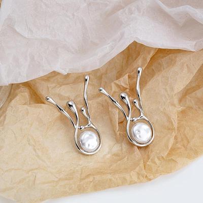 Silver Needle Geometric Freshwater Pearl Earrings: Irregular Liquid Metal Design for Women
