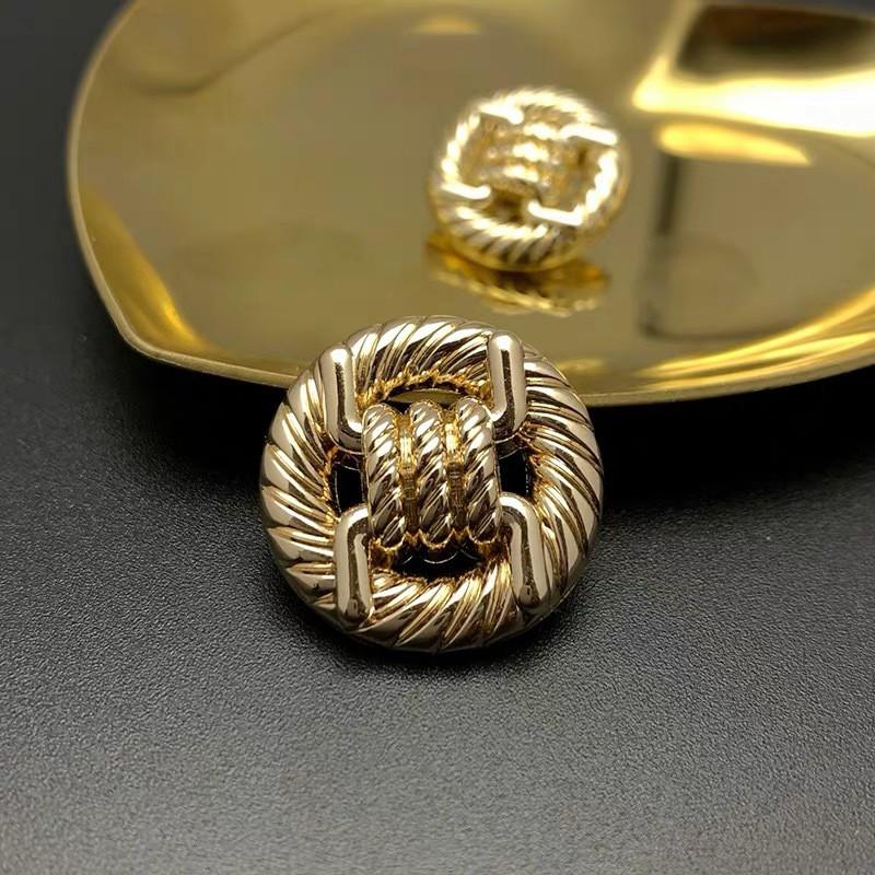 Knotted Design Decorative Buttons for Crafts Sewing Accessories Buttons Golden Metal 20mm Snap Buttons for Clothing Shirt Jacket