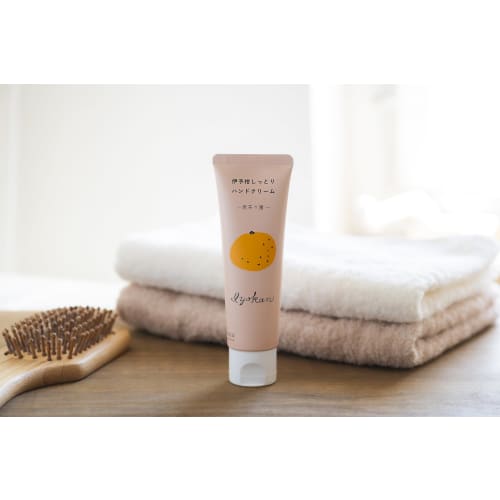 Yaetoco Iyokan Moist Hand Cream 60g