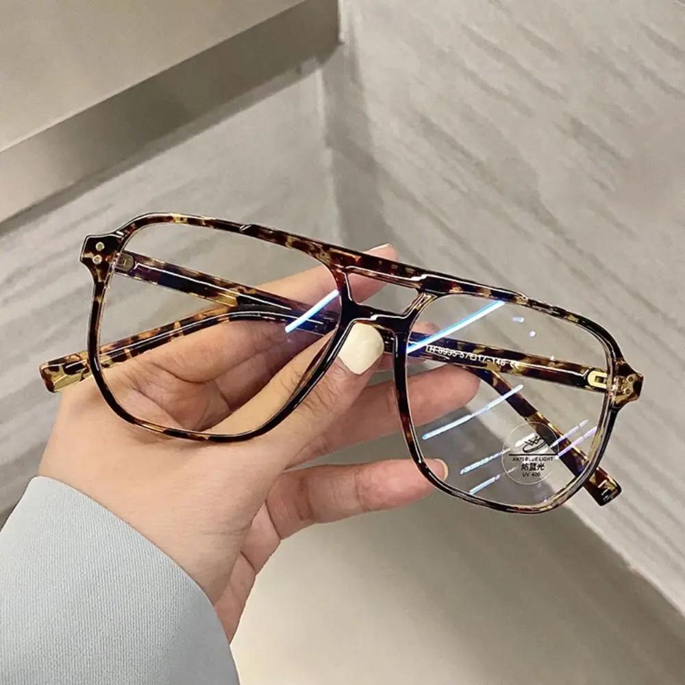 Fashion Anti-blue Light Glasses Men Women Transparent Computer Glasses Frame Retro Eyeglass Frame Flat Glasses Square Eyeglasse