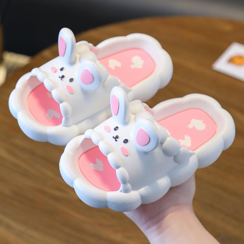 New children's summer slippers for girls, cartoon rabbit design, non-slip soft-soled home sandals for boys and girls