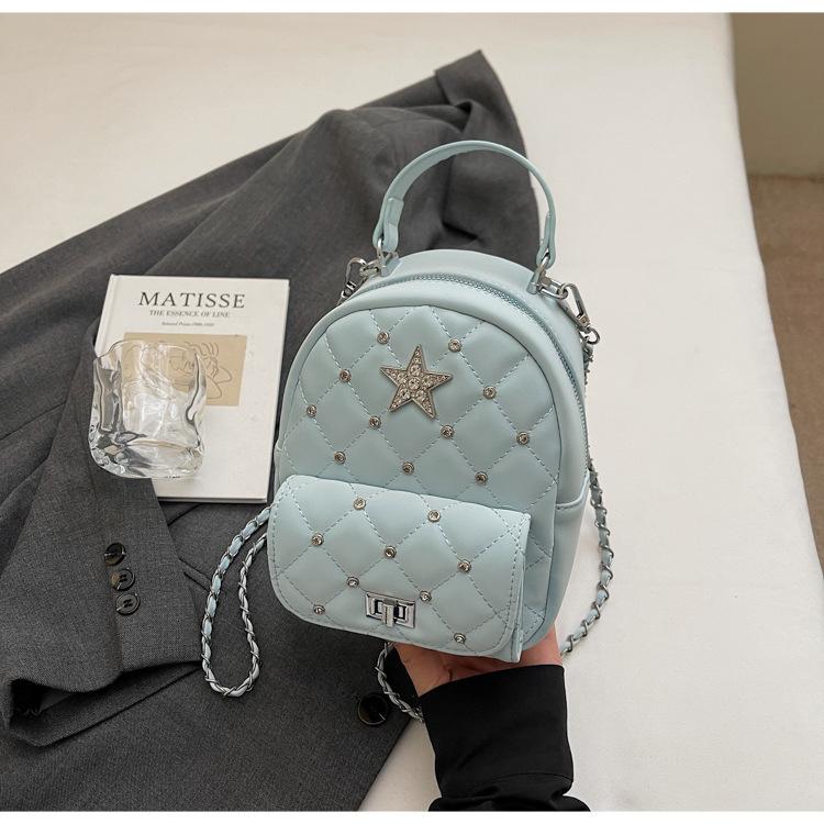 

Korean version niche design diamond chain backpack bag women s 2025 summer simple and versatile casual shoulder messenger bag синій