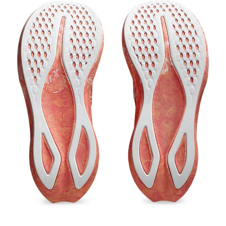Asics  Gel Noosa Tri 16 Papaya Mojave Women Sneakers Orange 1012B675-700