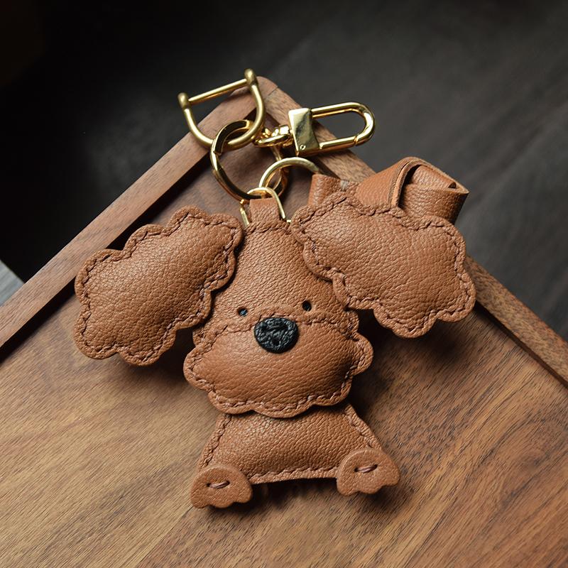 Handmade Leather Bag Charm Teddy Handmade Leather Car Key Bag Pendant Rearview Mirror Pendant Cute Simple Gift Birthday Gift