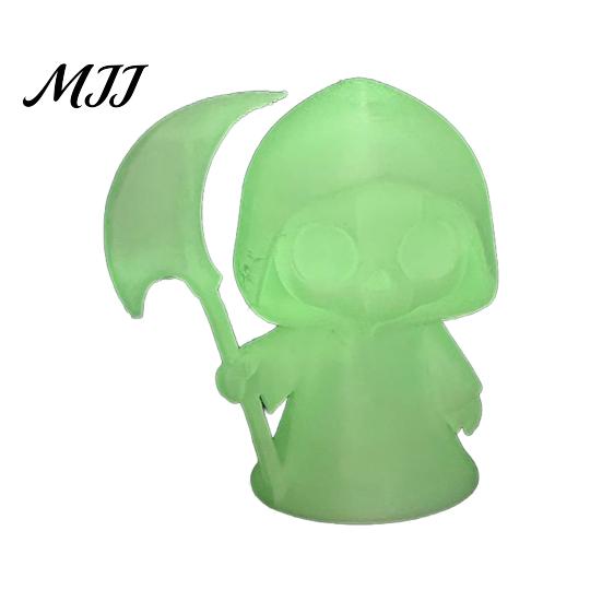 Gift For Home Office 3D Printed Ghost Figurine, Cute Desktop Ornament, Mini Storage Organizer Halloween Reaper Statue for Study Room Decoration