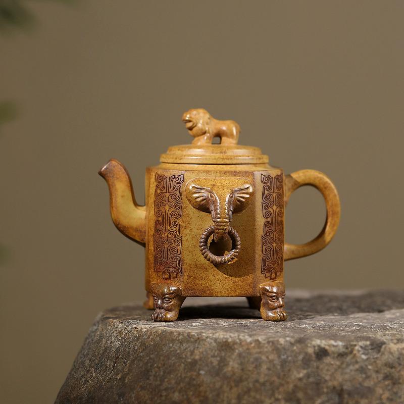

400ml Authentic Yixing Purple Clay Teapots Artists Handmade Lion The Elephant Pot Raw Ore The Keel Gold Sand Kettle Zisha Teaset