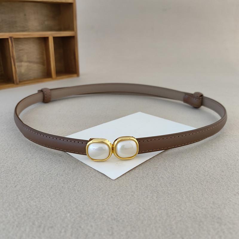 Fashionable Women Leather Belt With Pearl Metal Buckle For Office Gift Weekend