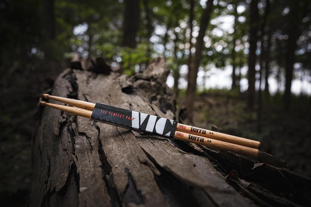 VIC FIRTH Terra Series Drumsticks, 5A, 14.4x407mm, Hickory, VIC-5AT