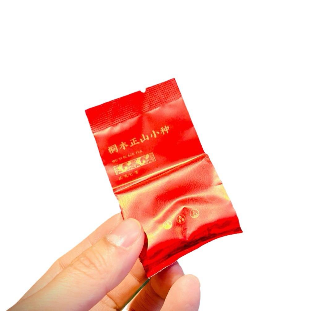 

Чай Bohea Tongmuguan Lapsang Souchong Альпийский аромат диких цветов Фруктовый аромат Маленький красный сладкий традиционный ремесленный чай 16g