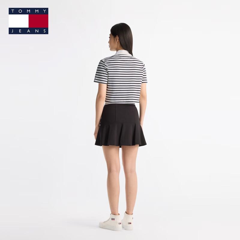 Tommy Jeans Women's Loose Fit Short Sleeve Polo T-Shirt