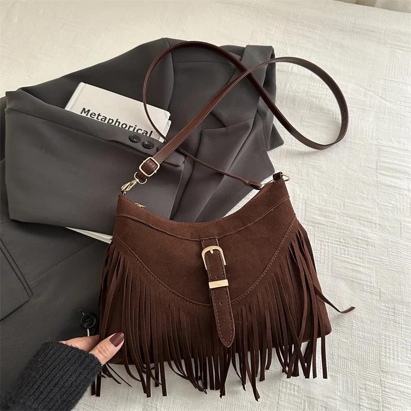 

Versatile Texture Suede Tassel Bag, Fashionable Shoulder Bag for Women, Suede Velvet Small Bag, Trend Single Cross Body Bags