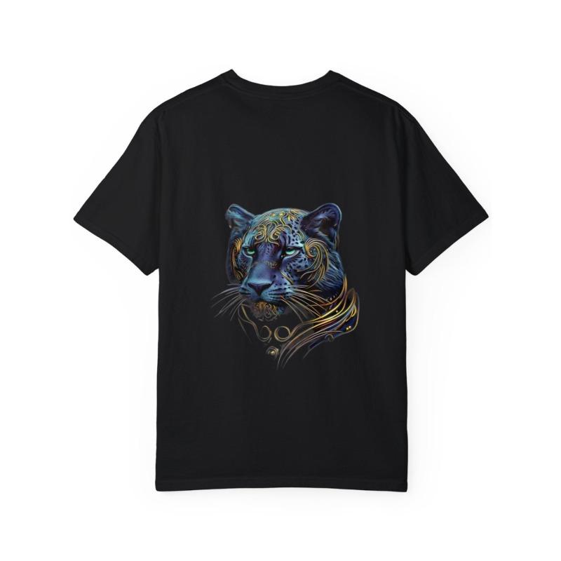 Crewneck T Shirt White Panther Animal Print Design for Casual Wear