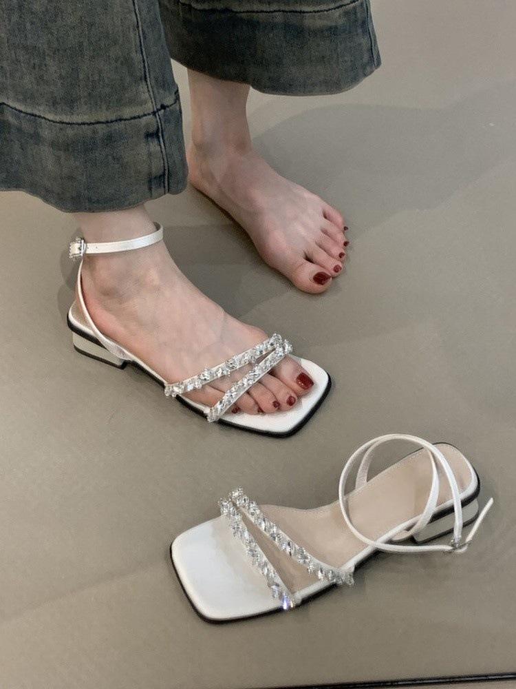 French temperament celebrity design sense niche square head sandals women summer wear word with rhinestone thick heel